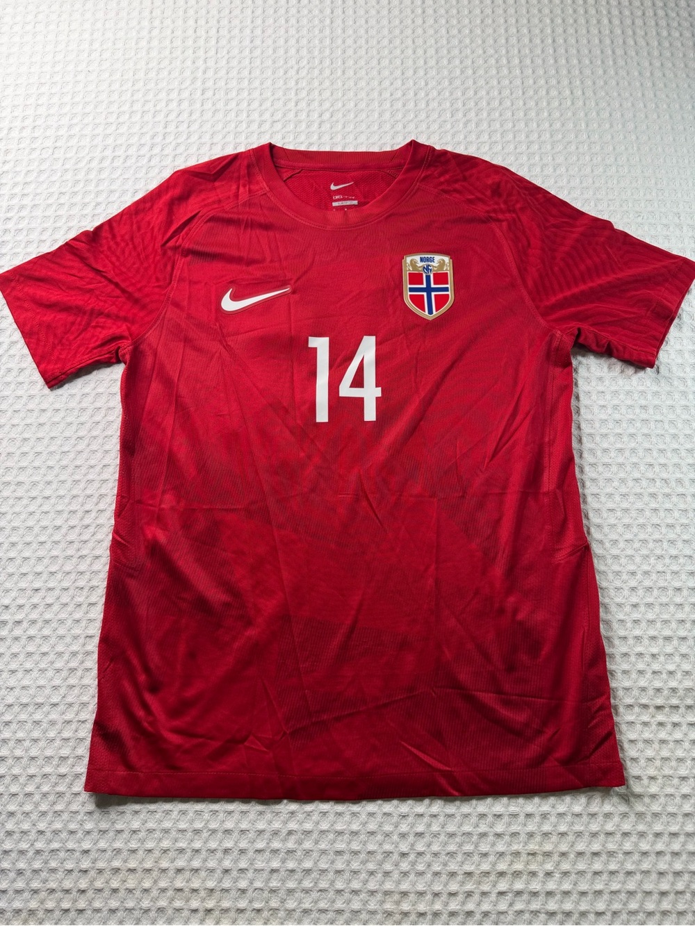 Nike Norway Women’s National Team Ada Hegerberdg #14 Soccer Jersey Size M(398)